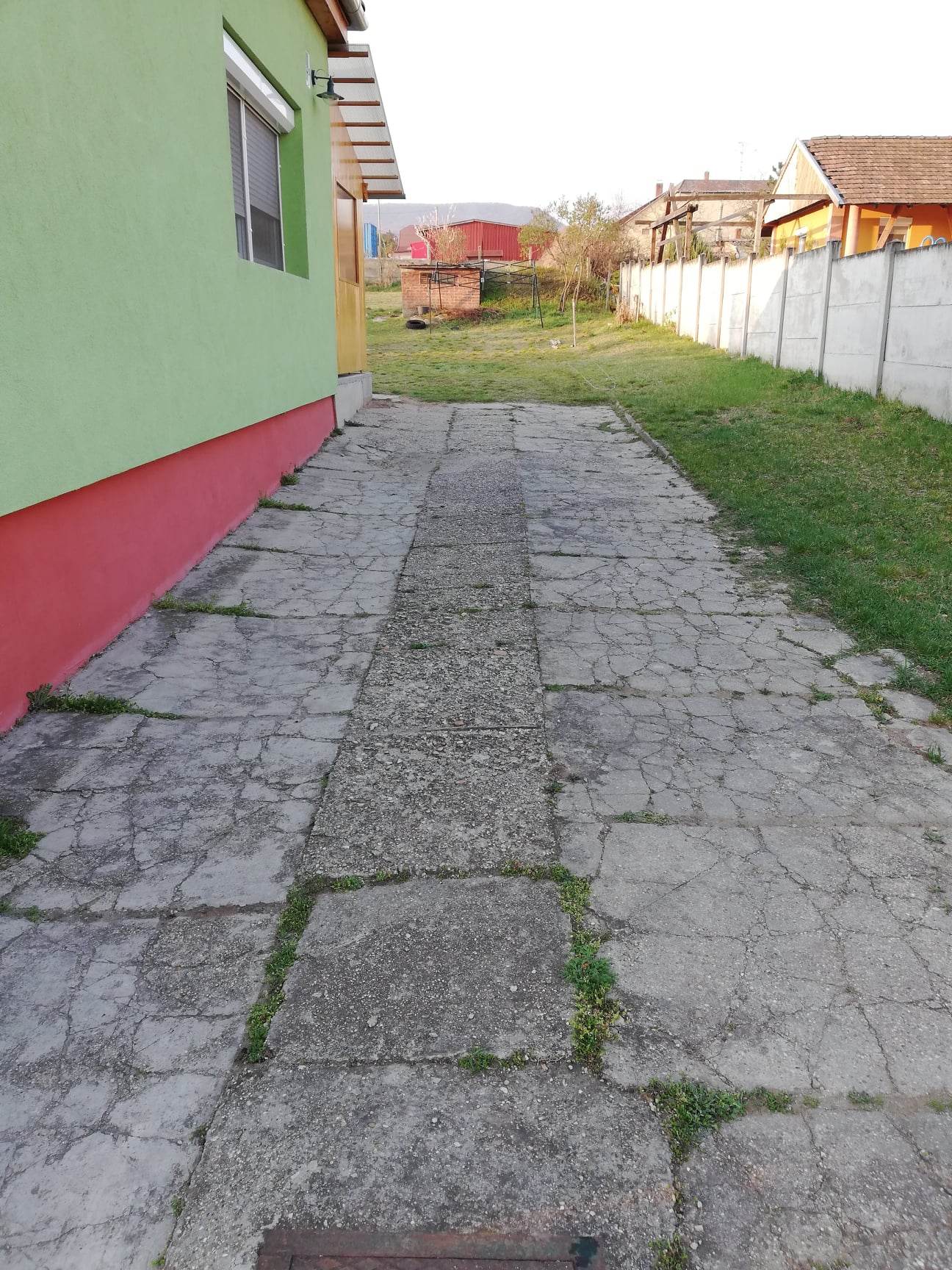 Felújítás, térkövezés - generálkivitelezés
